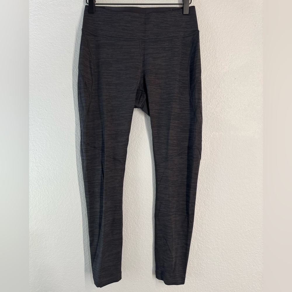 Outdoor Voices Black Workout Leggings with faint grey lines - size Medium